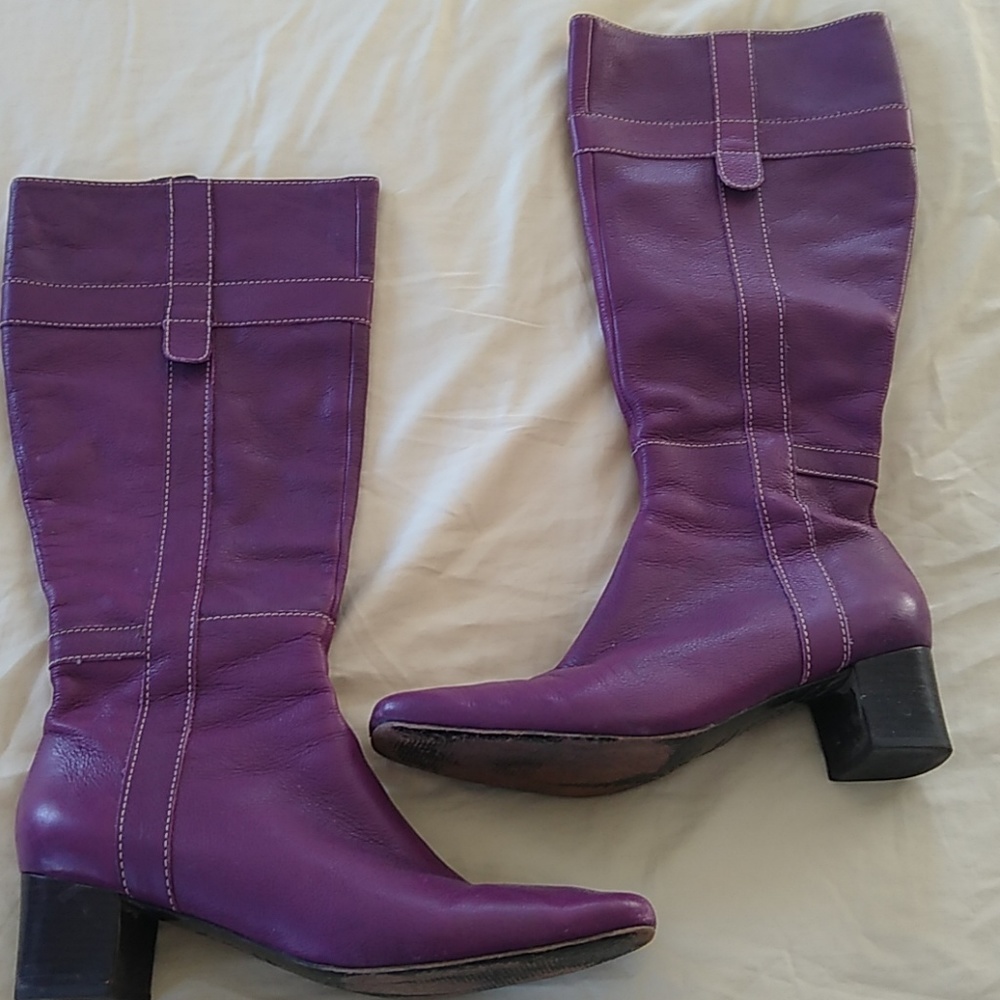 Boden Size 39 Vintage Purple Boots
